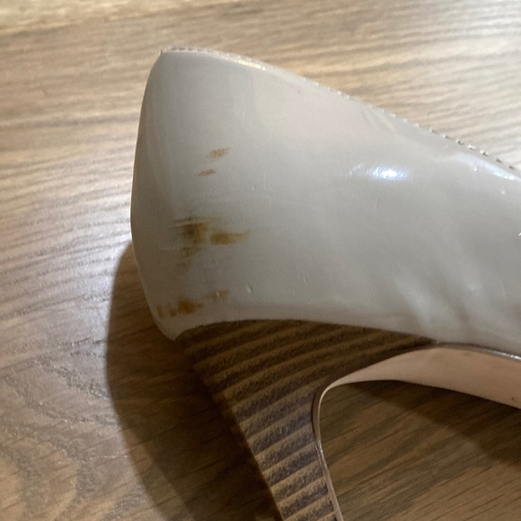 Calvin Klein Women’s Tan Natural Pointy Close Toe Dressy Formal Heels - Picture 5 of 8